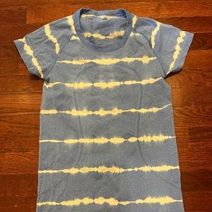 Lululemon shirt